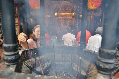 問事種類|民俗信仰常被汙名、誤解 中山大學師的地嶽殿實地取經體驗「問。